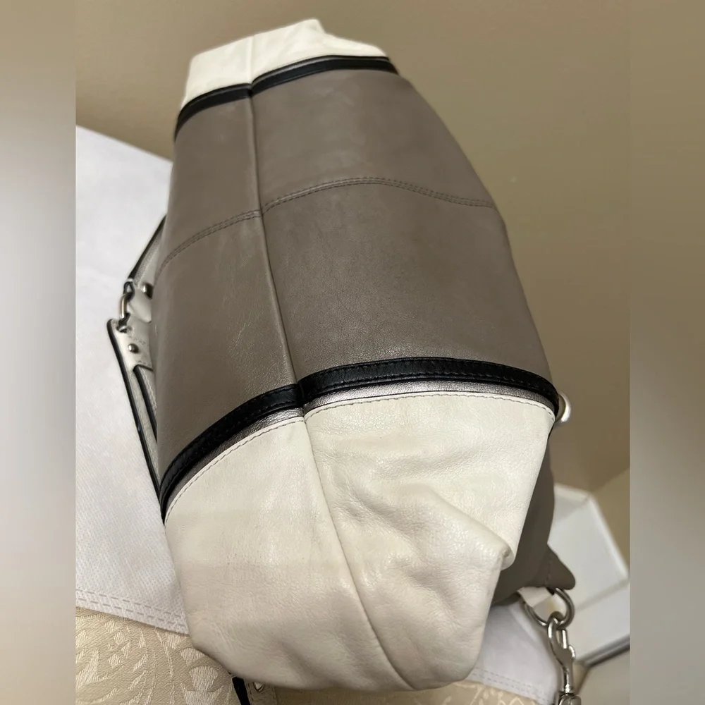 Coach Ashley Taupe and Cream Leather Shoulder Bag - Picture 13 of 14